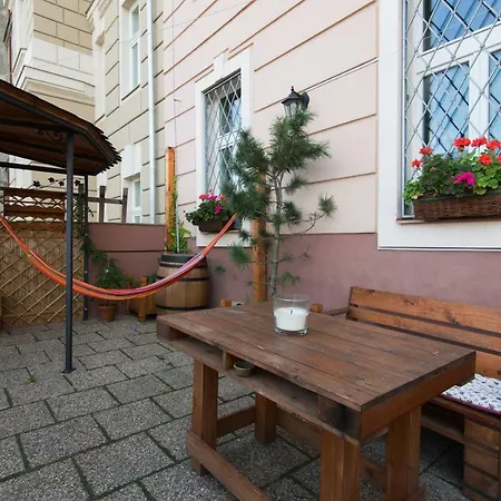 Victoria Design - Rehorova Апартаменты *