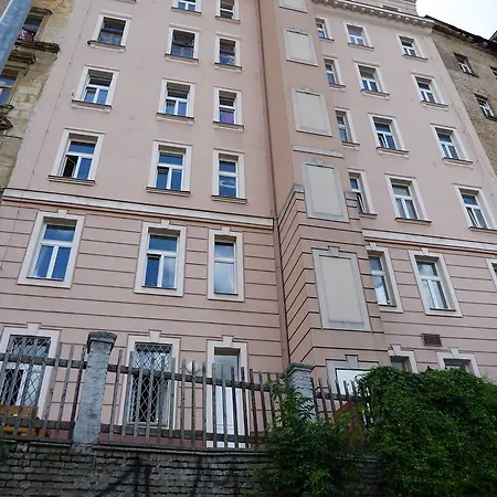 Appartamento Victoria Design - Rehorova Praga