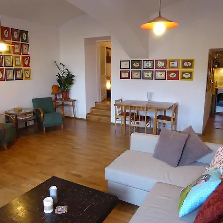 Victoria Design - Rehorova Apartamento