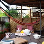 Victoria Design - Rehorova * Πράγα